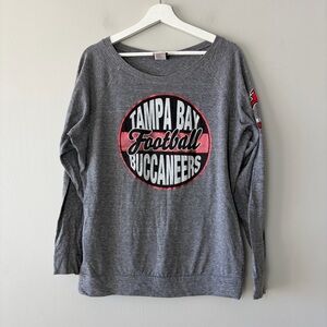 NFL Team Apparel Tampa Bay Buccaneers Long Sleeve Graphic Tee Women's Medium